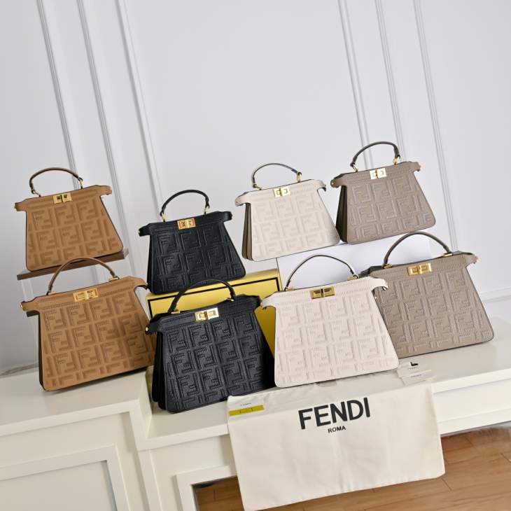 Picture of Fendi Handbags 2 _SKUfw237521881fw